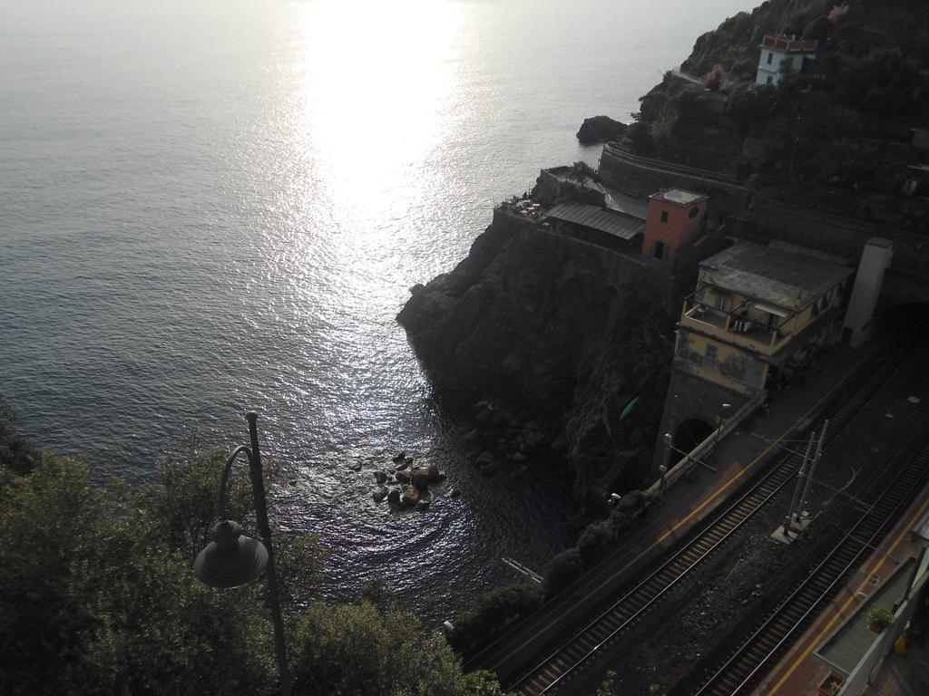 Sollevante Guest House Riomaggiore Buitenkant foto
